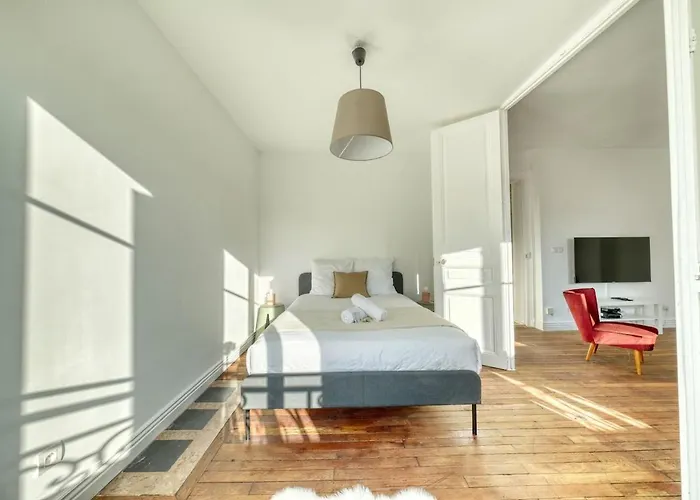 The Cathedral View Appartement Reims