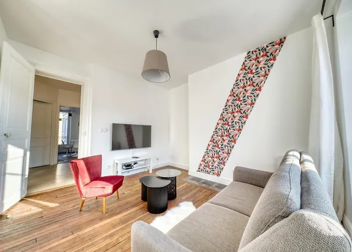 The Cathedral View * Reims